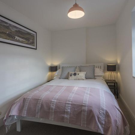 Finest Retreats - Tegannedd - Luxury Grade II Listed Cottage With Hot Tub Ffestiniog 外观 照片