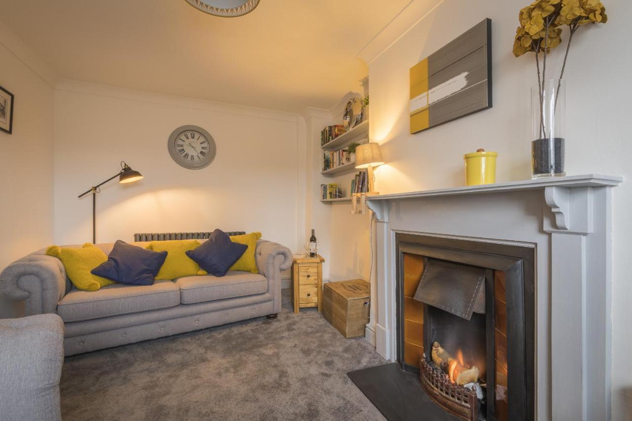 Finest Retreats - Tegannedd - Luxury Grade II Listed Cottage With Hot Tub Ffestiniog 外观 照片